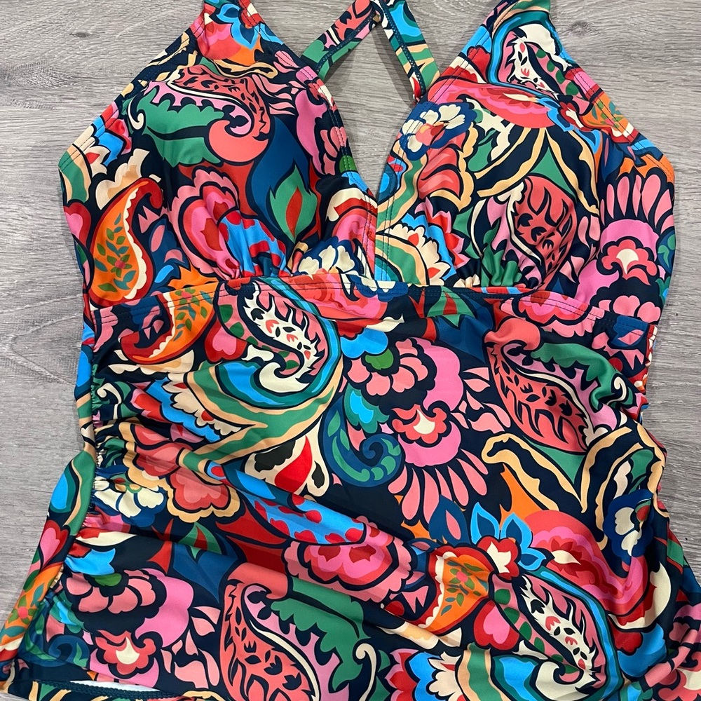 Colorful Floral Venus Two Piece NWOT - Picture 6 of 6